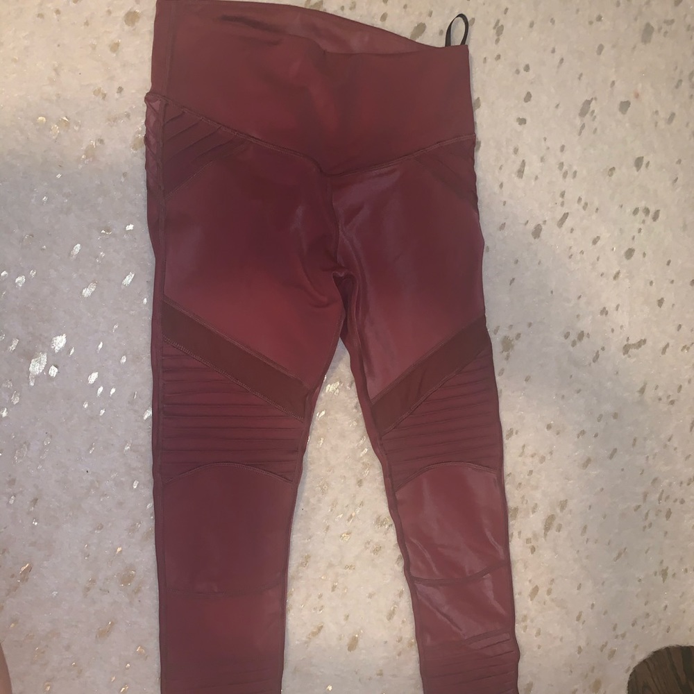 L’urv red leggings